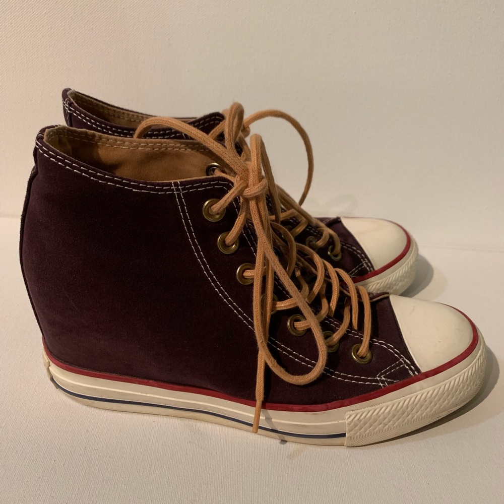 Converse *Wedges* Women’s Size 7